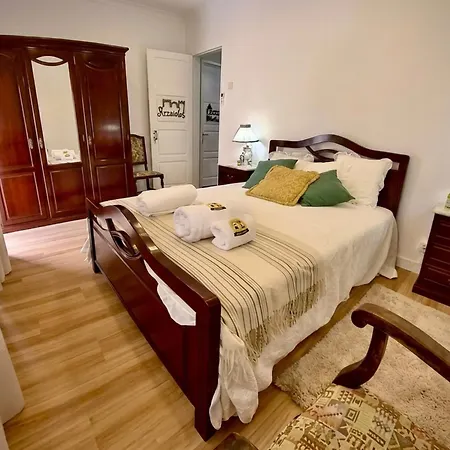 招待所 Casa Da Forja 新皮尼亚尔